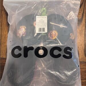 CROCS Harry Potter Griffyndor Black and Red Themed Clogs